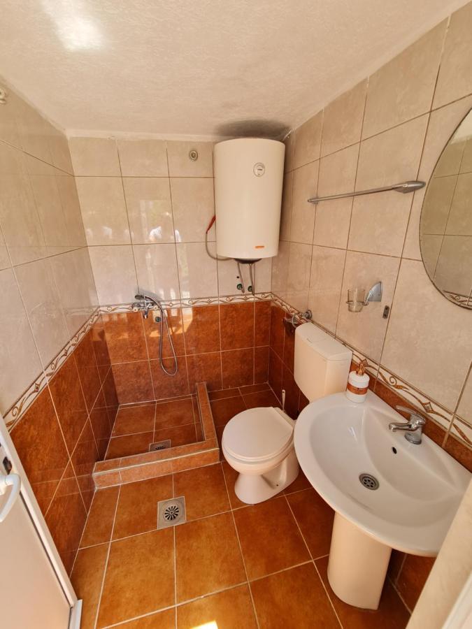 Apartment Dragone Ulcinj Bagian luar foto